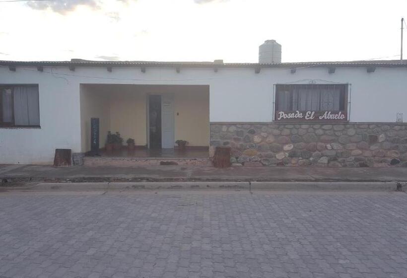 فندق صغير Posada El Abuelo