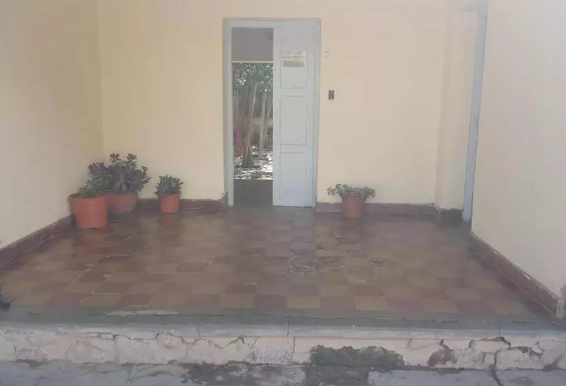 Retkeilymaja Posada El Abuelo