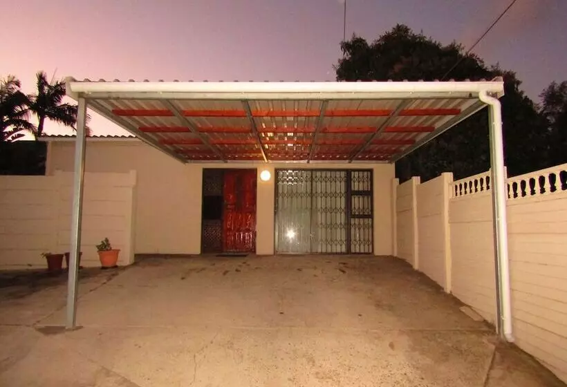 Yolonwabo Bed And Breakfast