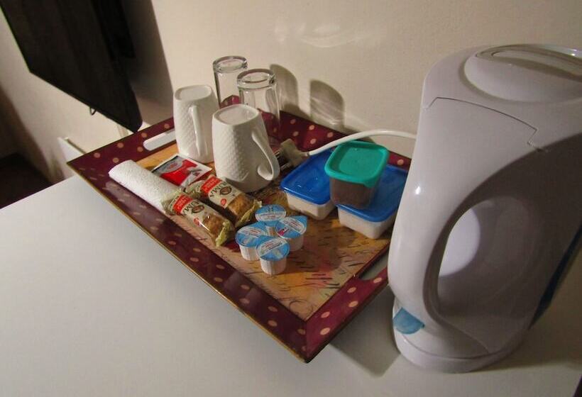 Yolonwabo Bed And Breakfast