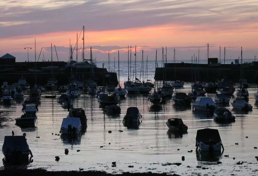 Hotel Harbourmaster