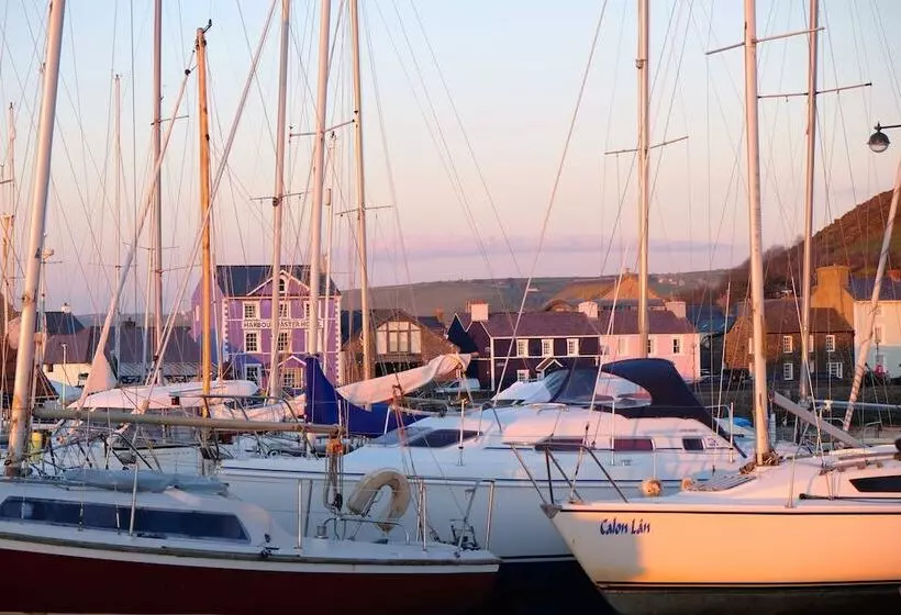 Hotel Harbourmaster