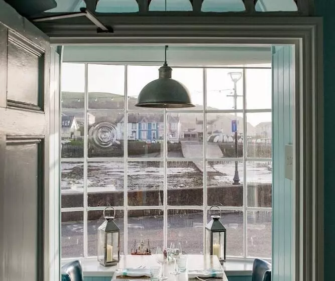 Hotel Harbourmaster