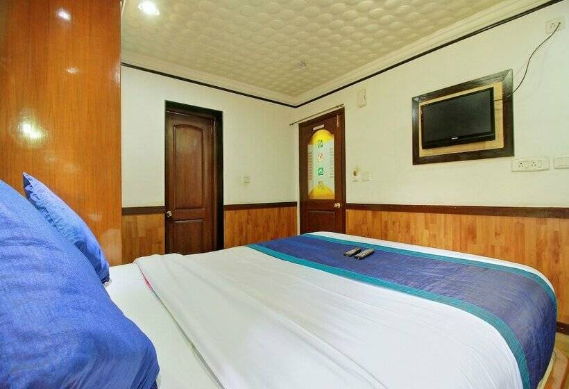 ホテル Oyo 14241 The Greenery Holiday Inn