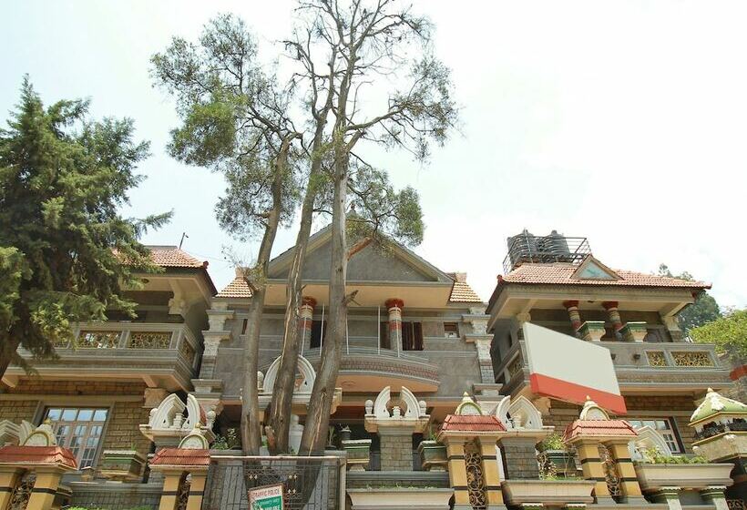 ホテル Oyo 14241 The Greenery Holiday Inn