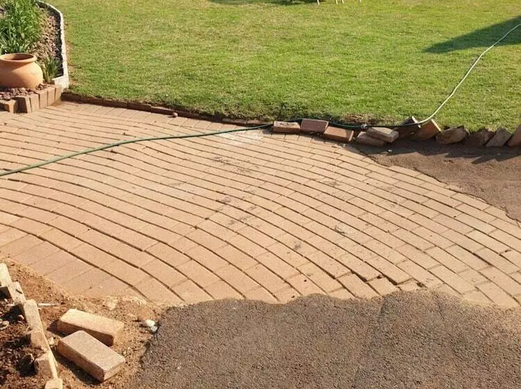 پانسیون Platinum Germiston Ghouse