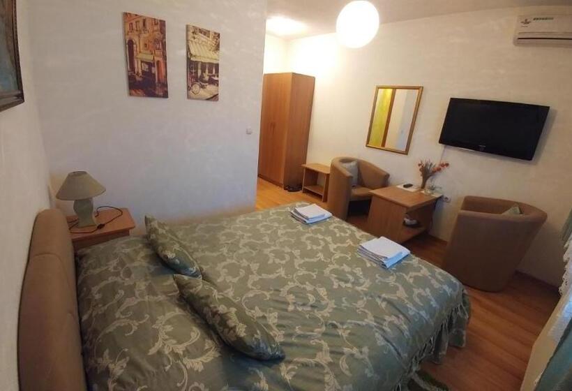 پانسیون Vila San