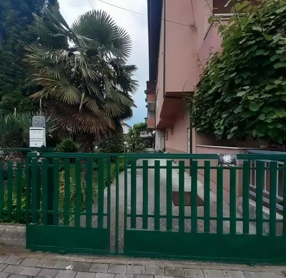 پانسیون Apartments Filemi