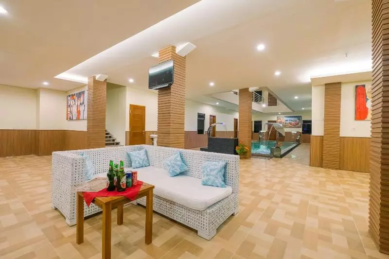 Majatalo Caroline Guest House