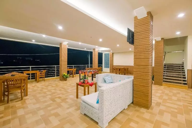 Majatalo Caroline Guest House