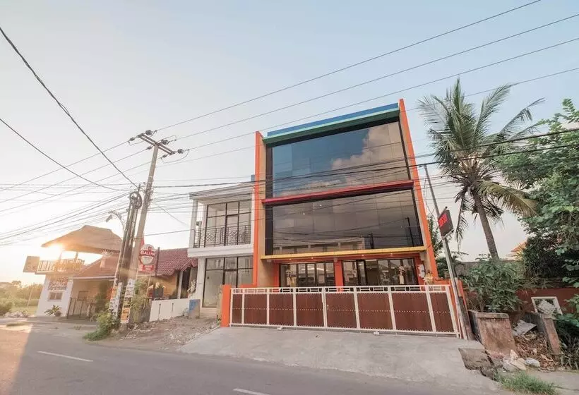 Majatalo Caroline Guest House