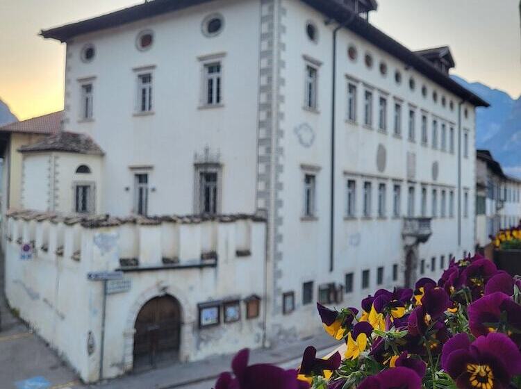 酒店 Gasthof Salurn