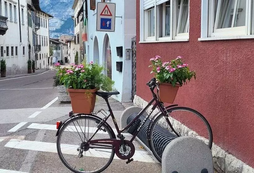 Hotelli Gasthof Salurn