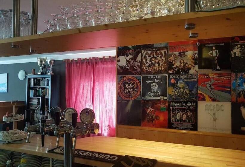 酒店 Gasthof Salurn