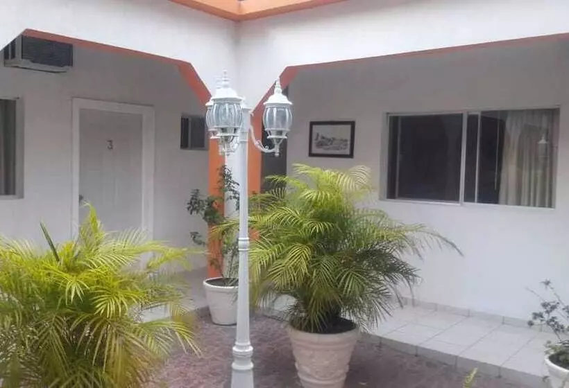ホテル Real De San Pedro