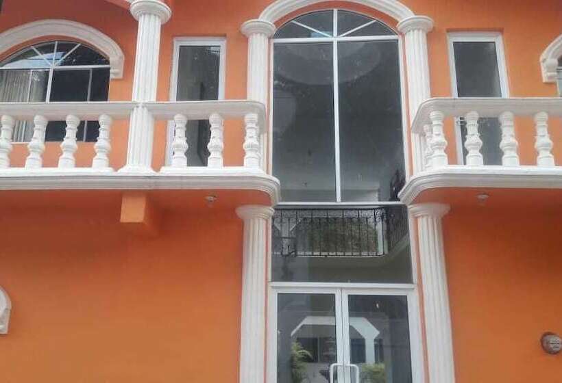 فندق Real De San Pedro