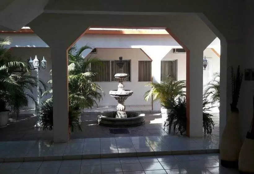 ホテル Real De San Pedro