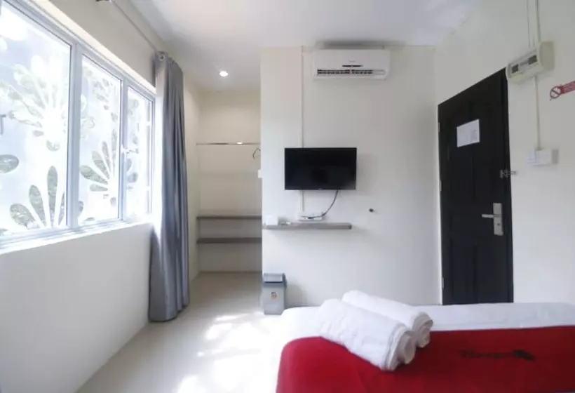 ペンション Reddoorz @ Baloi Batam