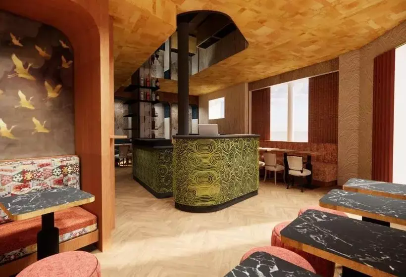 هتل Hôtel Bohem, Sacré Cœur