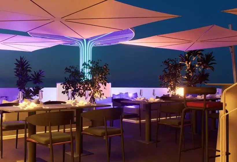 Hotelli Innside Bugibba