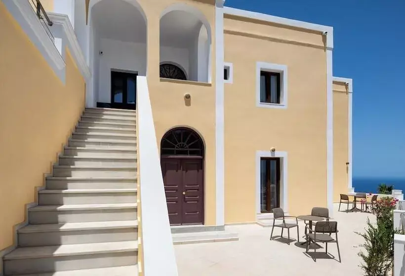 Hotelli Santorinn Suites Fira