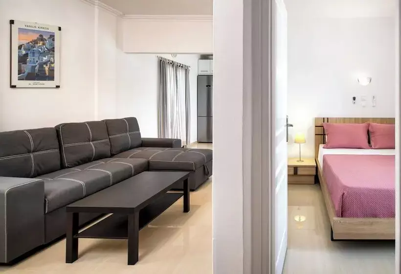 Hotelli Santorinn Suites Fira