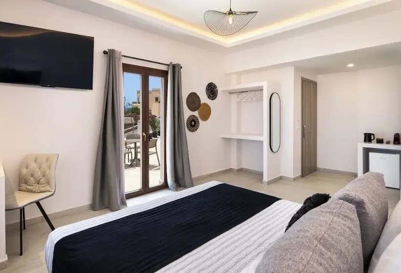 ホテル Santorinn Suites Fira