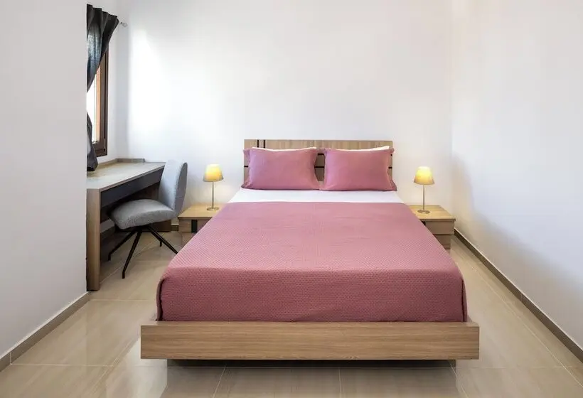 ホテル Santorinn Suites Fira