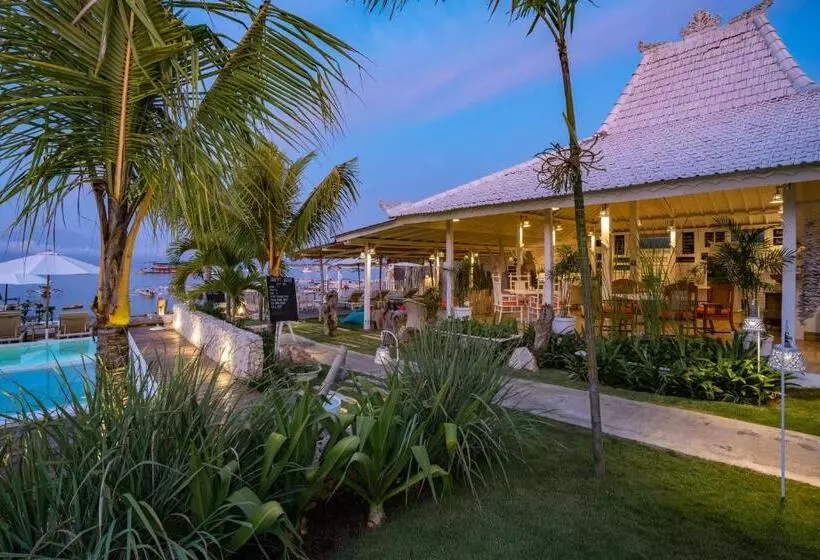 ホテル Paus Putih