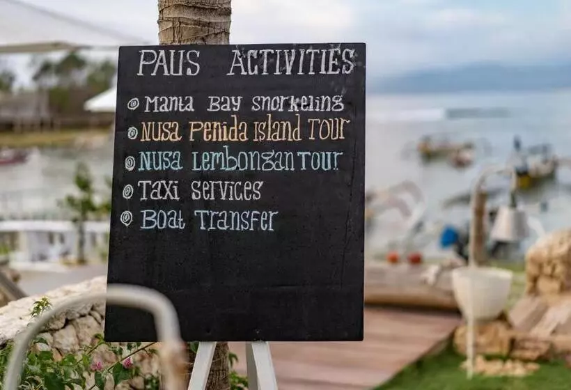 ホテル Paus Putih