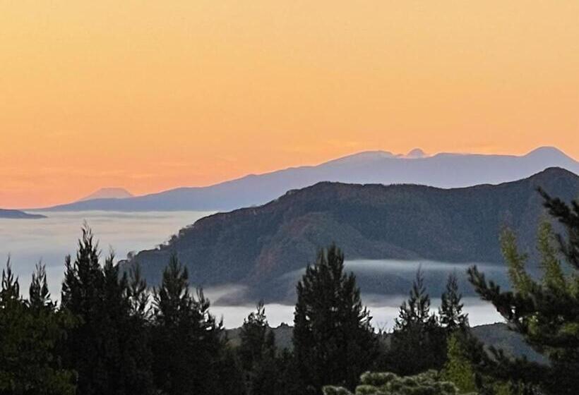 Ryokan 宿屋白金家 Yadoya Shiroganeya 1日1組限定2名から8名様まで 全館貸切り 伝統的建造物の旅籠宿 Traditional Culture Experience