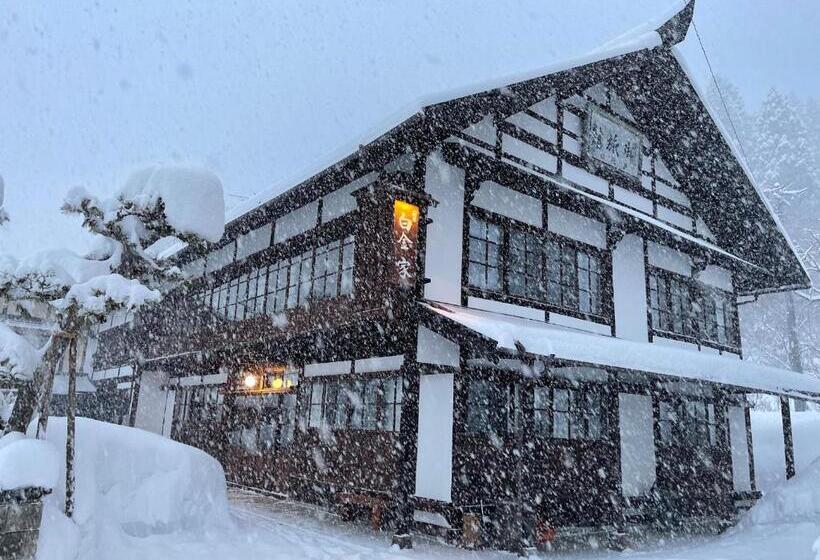 Ryokan 宿屋白金家 Yadoya Shiroganeya 1日1組限定2名から8名様まで 全館貸切り 伝統的建造物の旅籠宿 Traditional Culture Experience