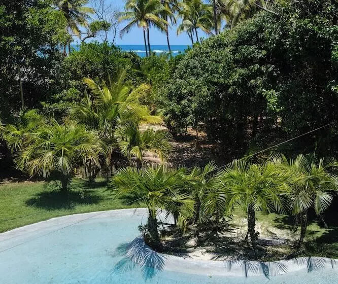 Majatalo Villa Pé Na Areia Com Design Exclusivo