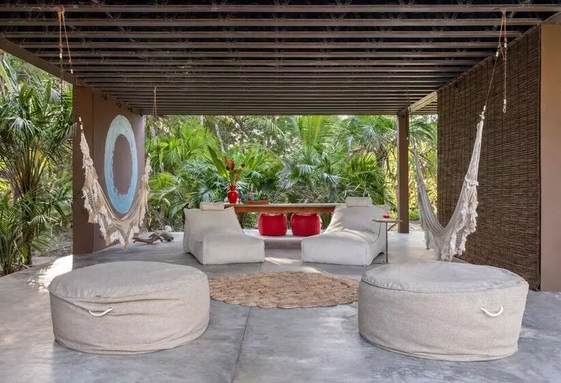 Majatalo Villa Pé Na Areia Com Design Exclusivo