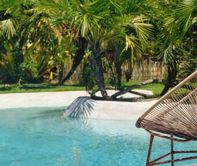 Majatalo Villa Pé Na Areia Com Design Exclusivo