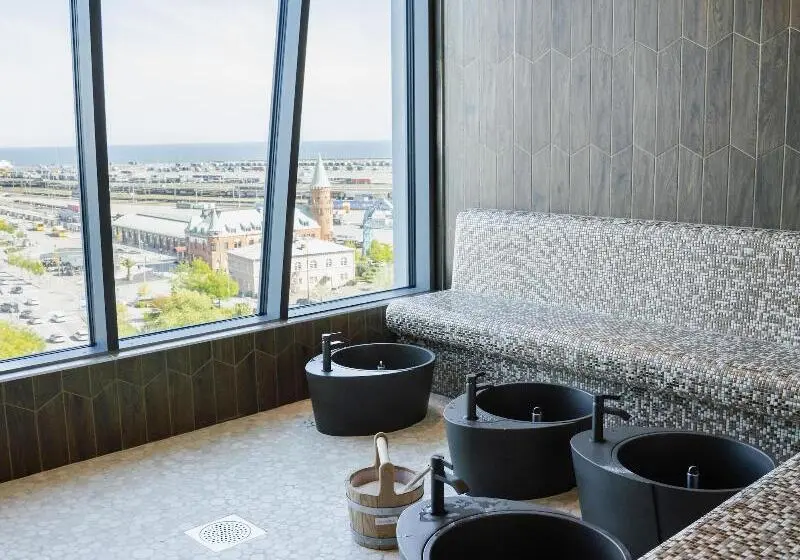 Willow Worldhotels Crafted
