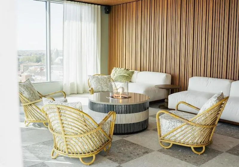 Willow Worldhotels Crafted