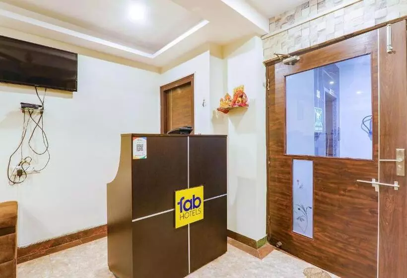 Fabhotel Shree Pushpraj