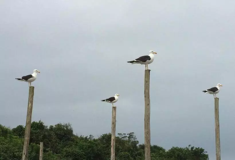 ペンション Guaraú Praia Suítes