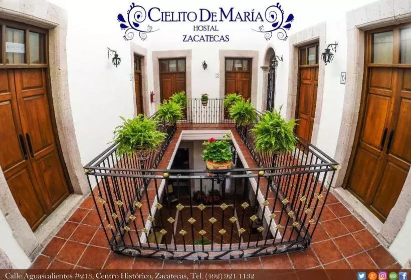 پانسیون Hostal Cielito De María