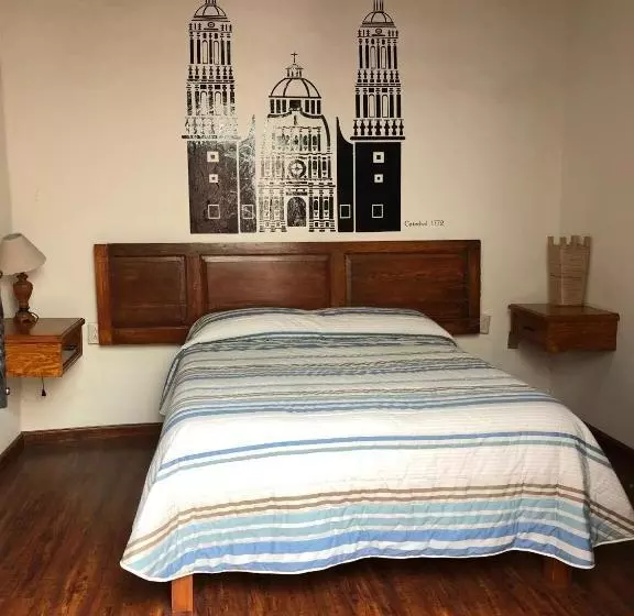 پانسیون Hostal Cielito De María