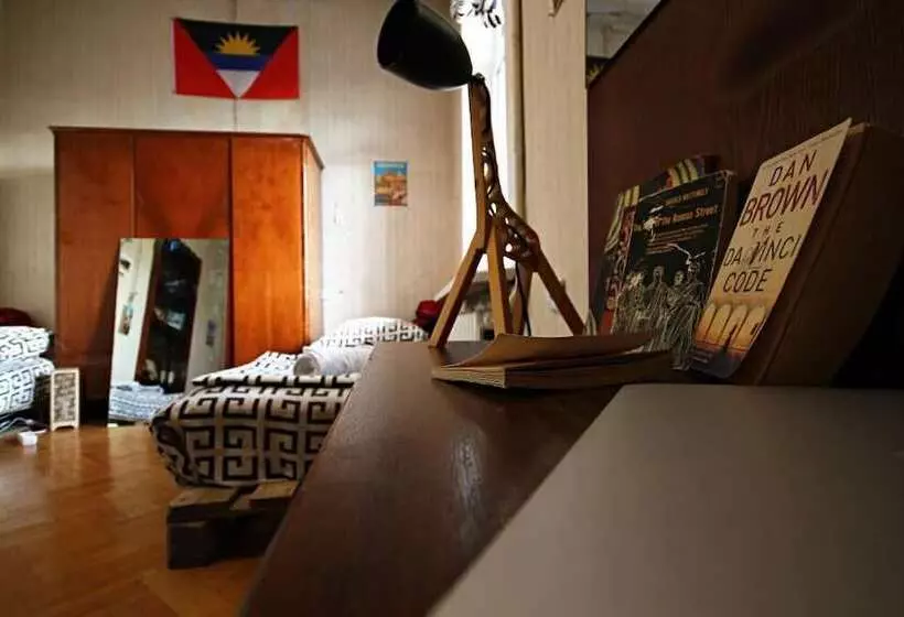 Dingo Backpackers Hostel