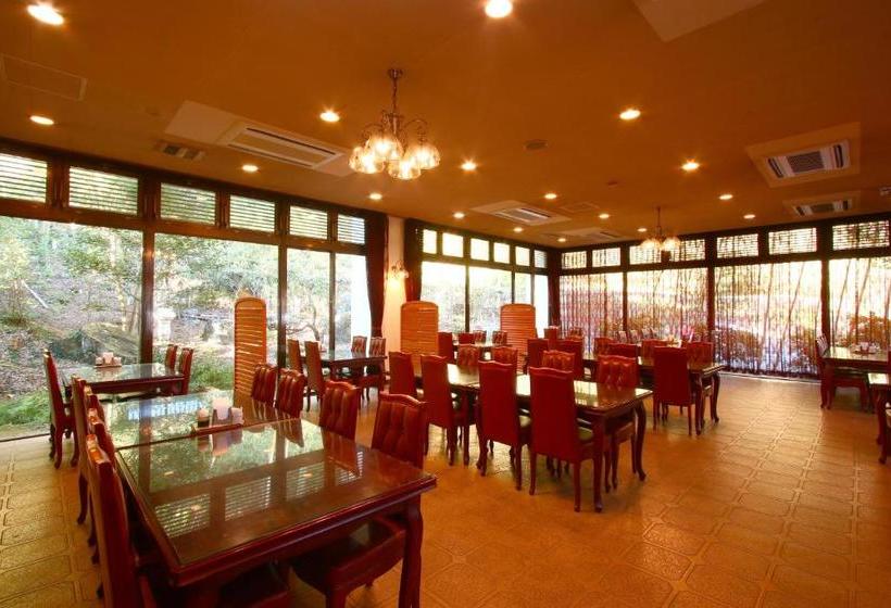 בית מלון כפרי Iwakiya