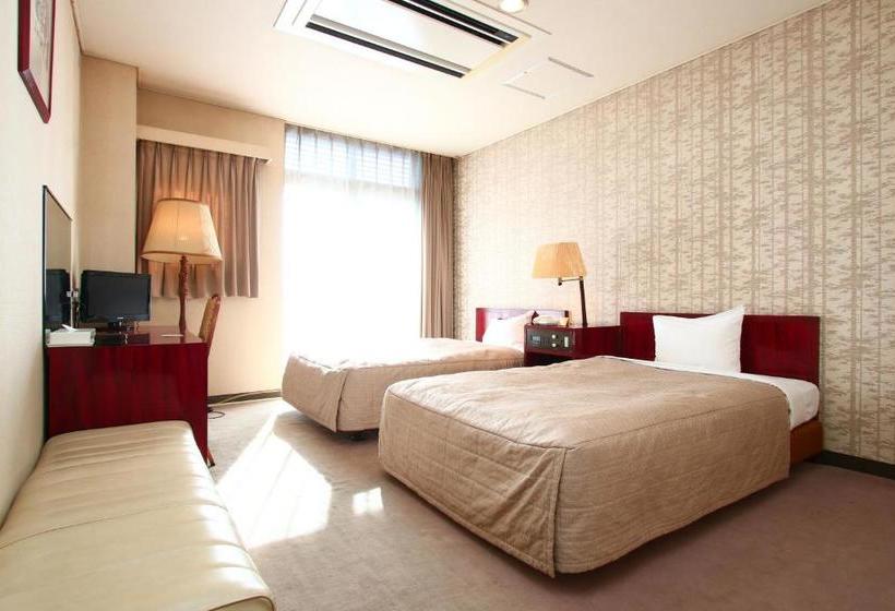 בית מלון כפרי Iwakiya