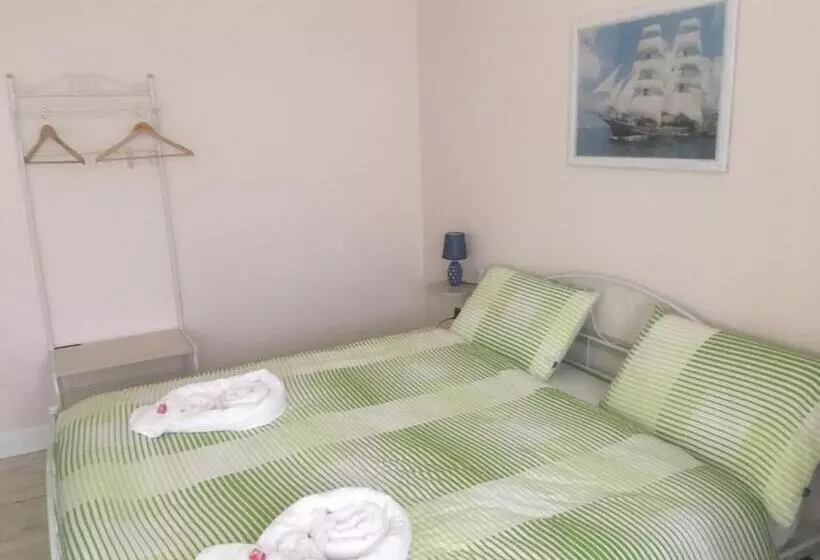 Piccadilly B&b