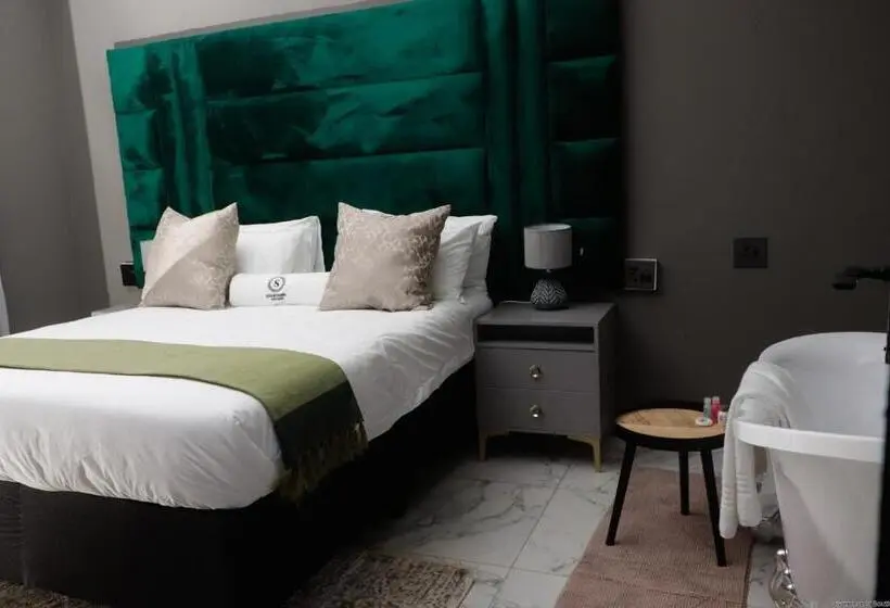 تختخواب و صبحانه Siyamthanda Boutique