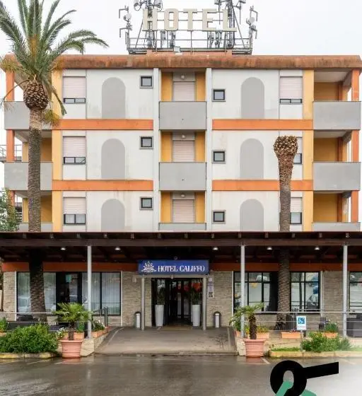 ホテル Hotiday Cagliari Sant Elena