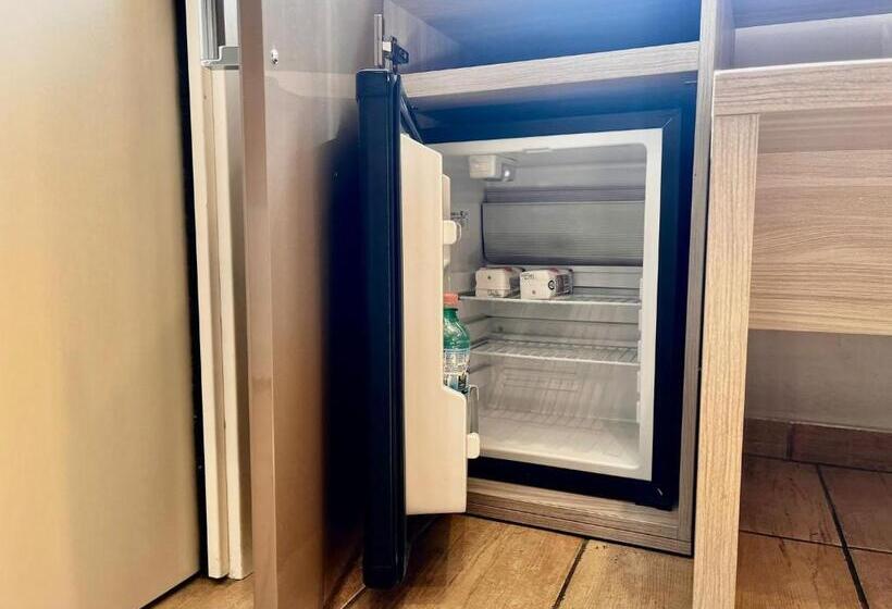 بنسيون Marilena