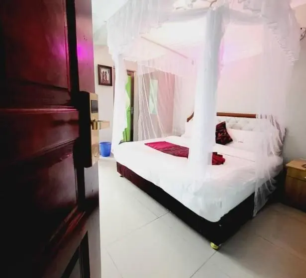 هتل Macsedo Resort