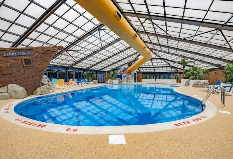 هتل Marine Holiday Park